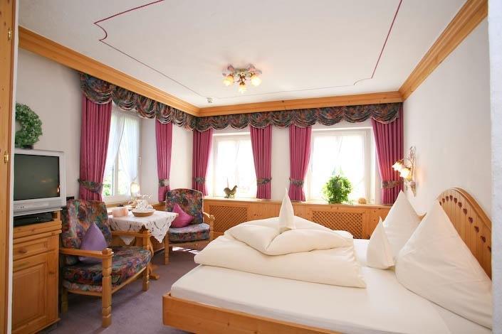 Hotel Restaurant Rengser Muehle Bergneustadt Chambre photo